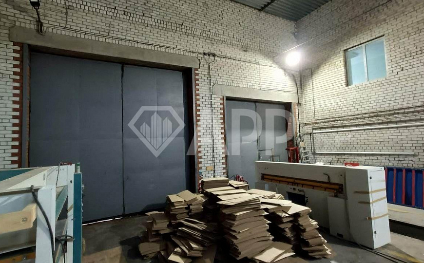 База (офис, производство, склад) 770м² на участке 40сот. фото