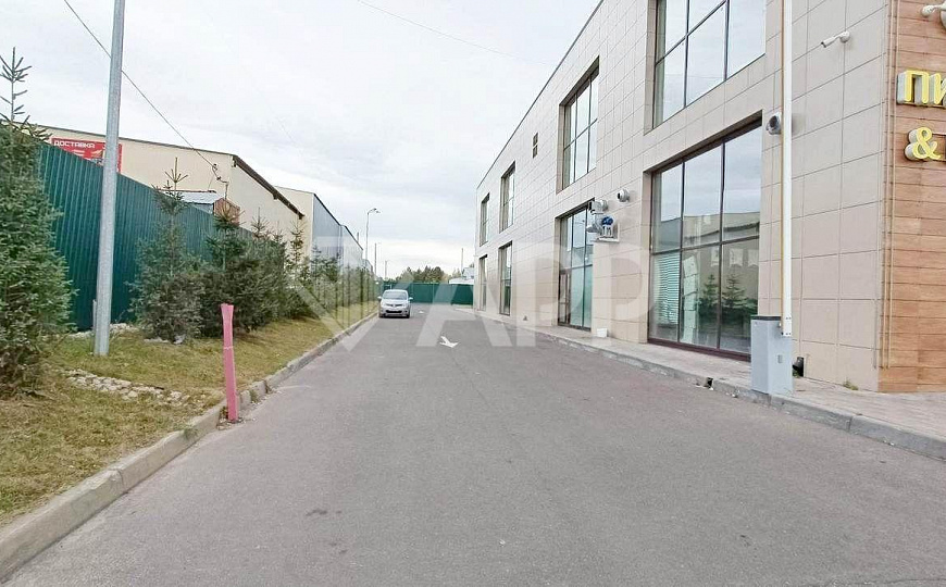 База (офис, производство, склад) 770м² на участке 40сот. фото