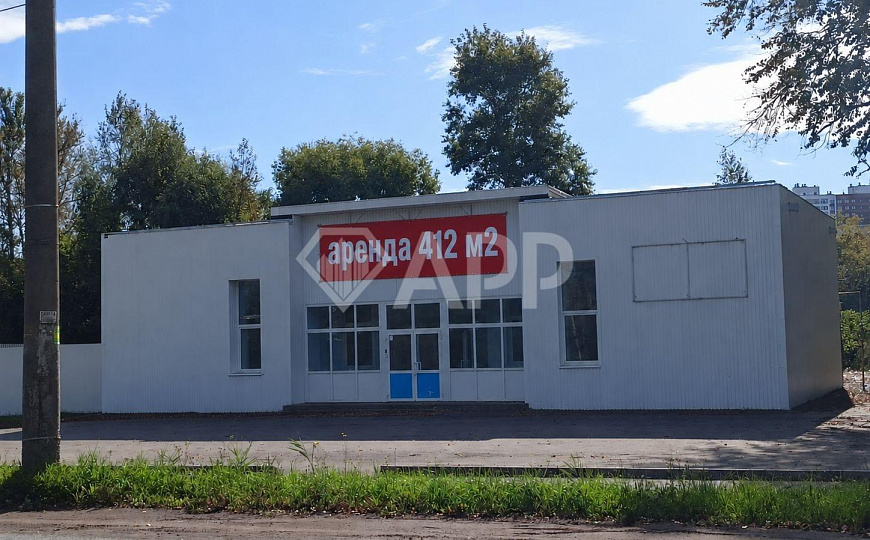Отдельно стоящее здание 412 м² в аренду фото