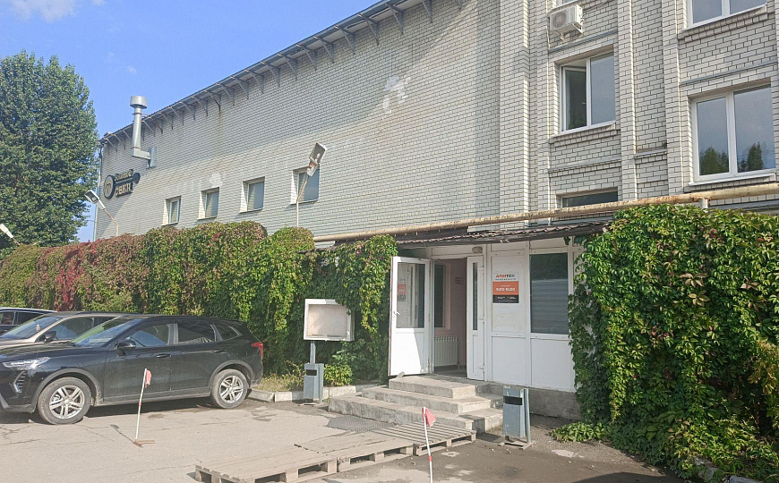 Офисные помещения от 25 до 60 м² на Ново-Астраханском шоссе 81 фото