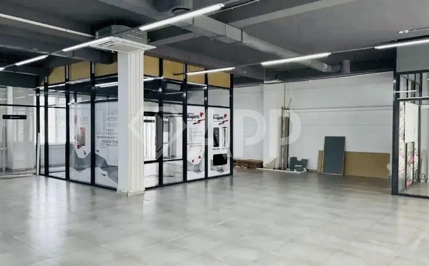 Сдам торговый центр, 700 м² фото