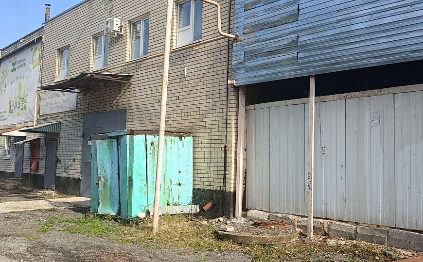 Складские помещения от 25 м² до 600 м² на Ново-Астраханском шоссе 81 фото
