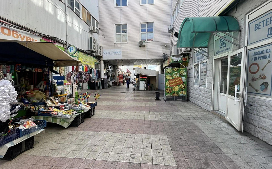 Продам торговое помещение Центр. рынок, 50 м² фото