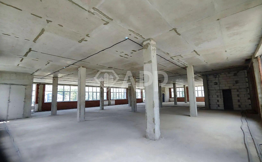 Продаю отдельно стоящее здание, 1 430 м² фото