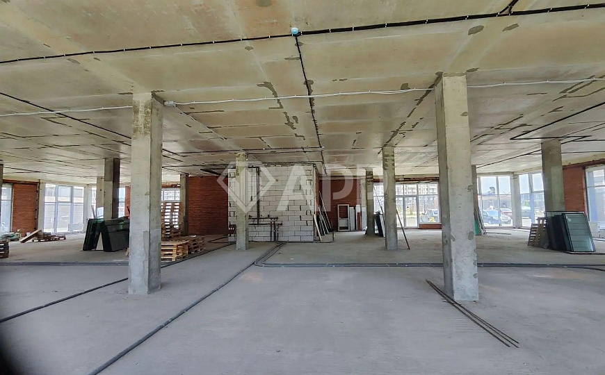 Продаю отдельно стоящее здание, 1 430 м² фото