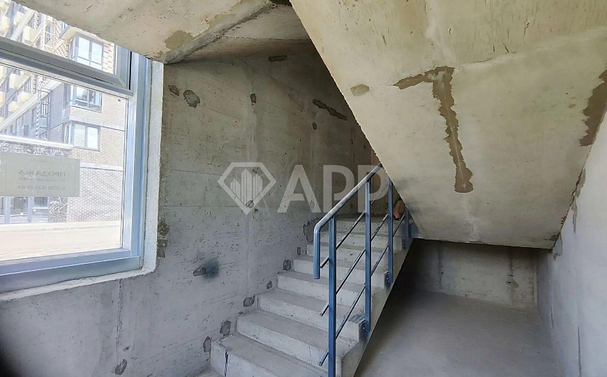 Продаю отдельно стоящее здание, 1 430 м² фото