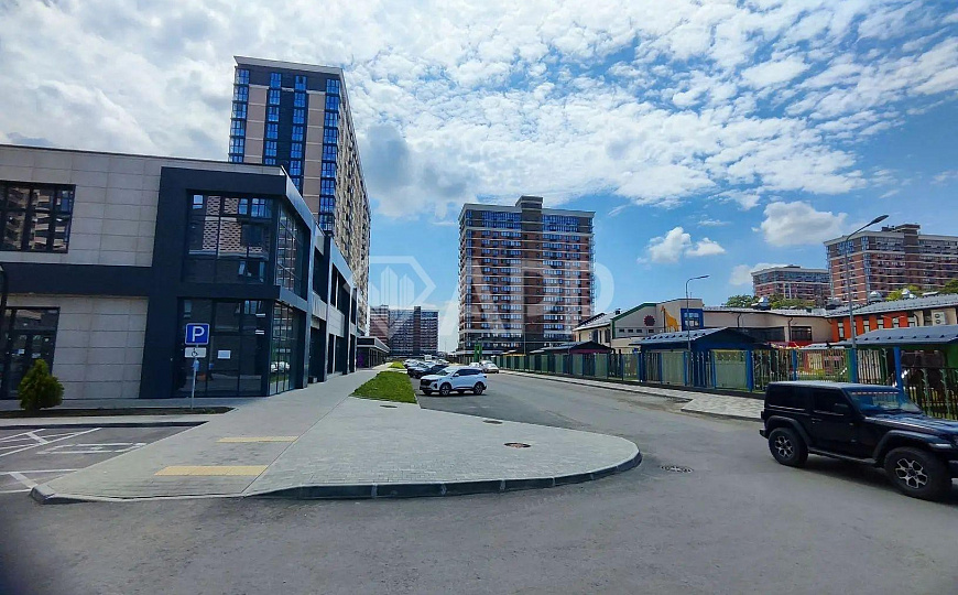 Продаю отдельно стоящее здание, 1 430 м² фото