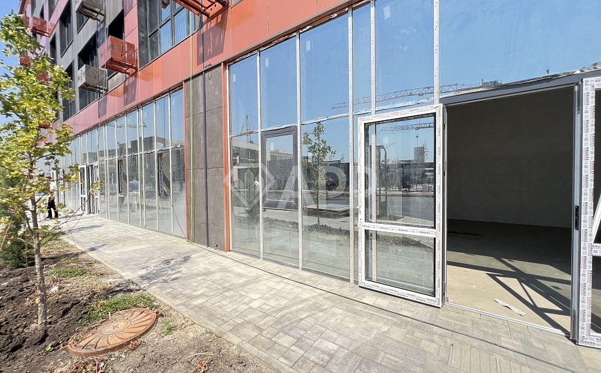 Продаю торговое помещение,112 м² в районе Баскет Холла фото