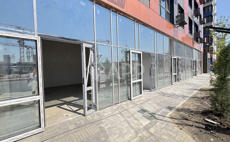 Продаю торговое помещение,112 м² в районе Баскет Холла фото