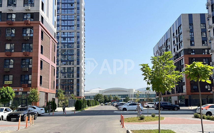 Продаю торговое помещение,112 м² в районе Баскет Холла фото