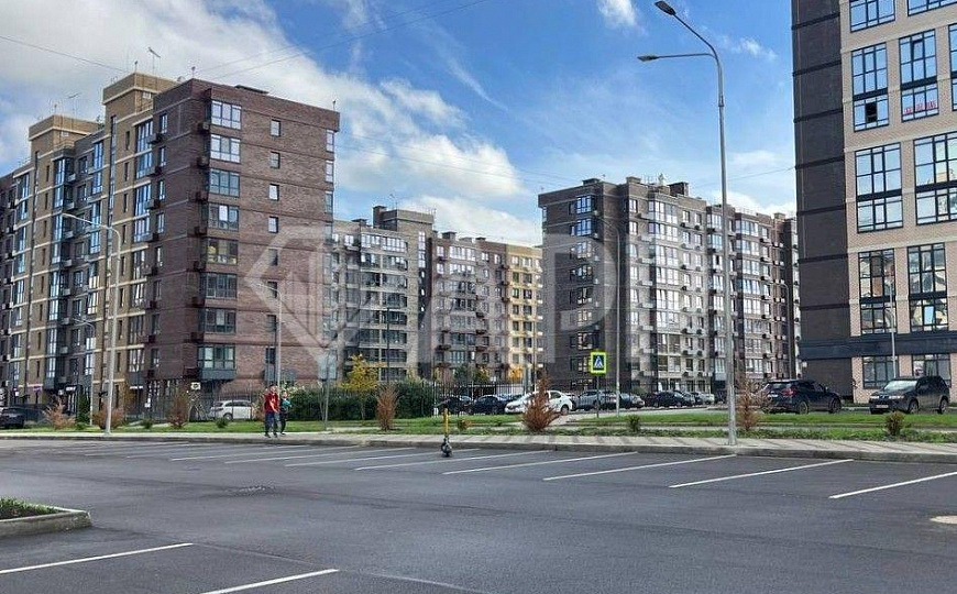 Продаю торговое помещение, 64,9 м² на Западном обходе фото