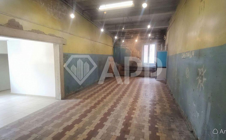 Сдам на первой линии 176 м² под производство фото