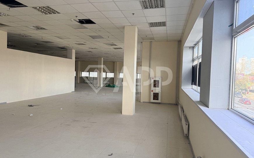 Сдам торговый центр, 96 м² фото