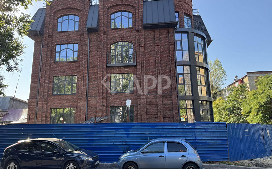 Сдам отдельно стоящее здание, 870 м² фото