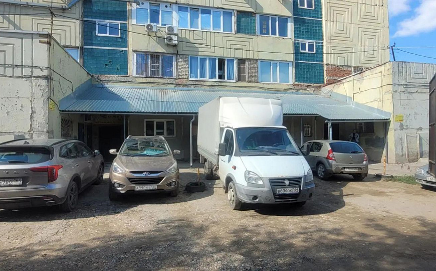 СТО.ГАРАЖ.СКЛАД 75 м2 и 60 м2 земля. фото