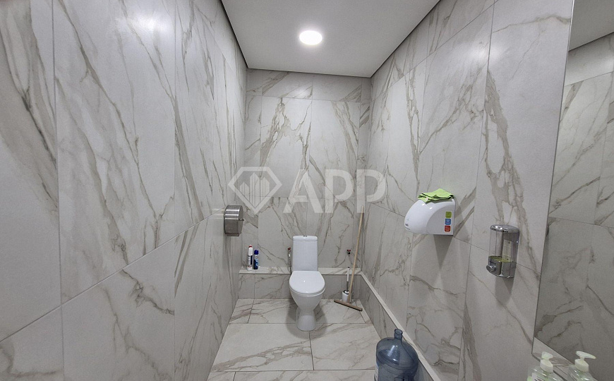 Сдам офисное помещение, 607 м² - 833 м² с отдельным входом и своей рецепцией фото