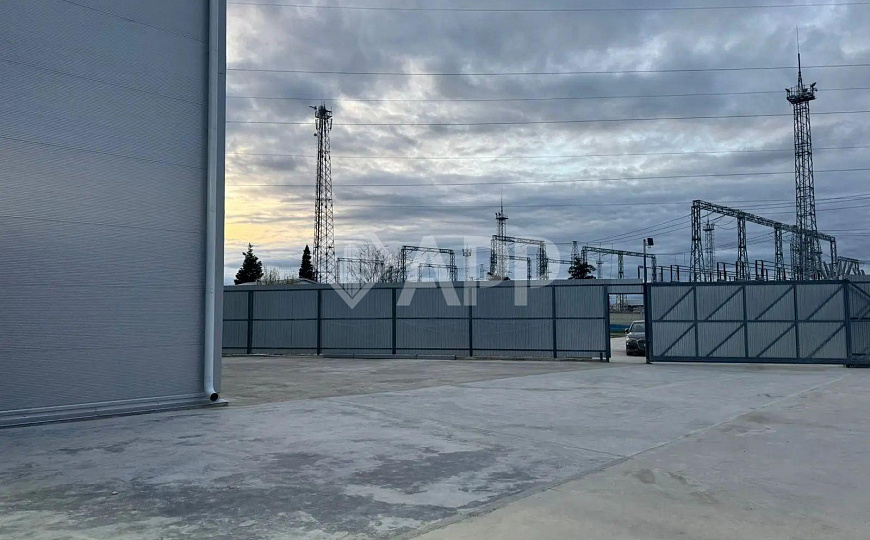 Продаю склад, 1 250 м² фото