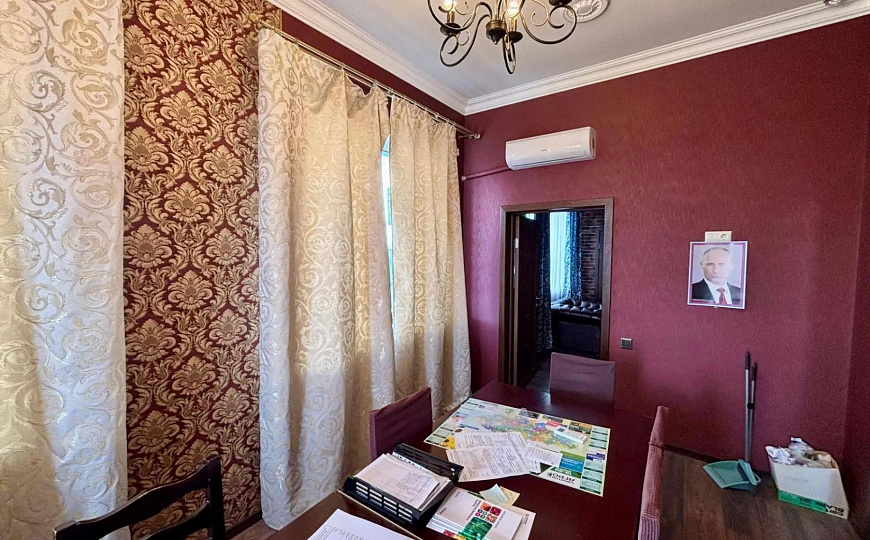 Премиум офис с мебелью, 180 м2. фото
