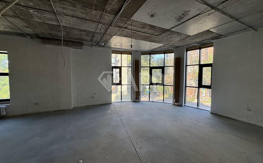 Сдам отдельно стоящее здание, 870 м² фото