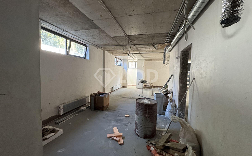 Сдам отдельно стоящее здание, 870 м² фото