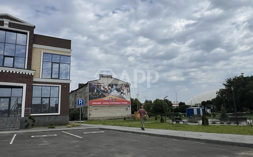 Продам отдельно стоящее здание, 780 м² фото