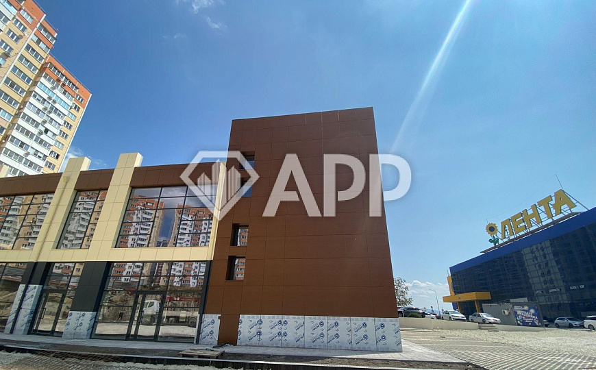 Сдаю торговые помещения разной площади, от 24 до 57 м² фото