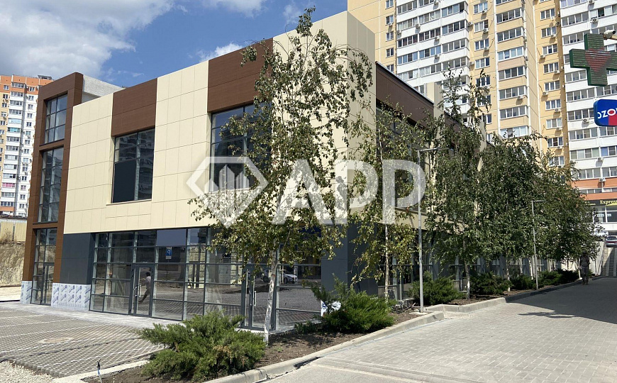 Сдаю торговые помещения разной площади, от 24 до 57 м² фото