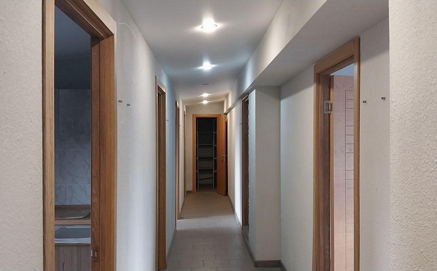 Сдаются в аренду офисные помещения, 220 кв.м. фото
