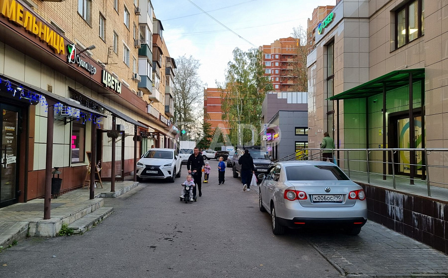 Торговая площадь 10 м² у станции Кучино фото