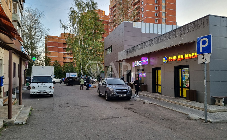 Торговая площадь 10 м² у станции Кучино фото