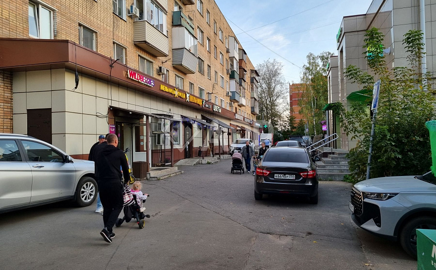 Торговая площадь 10 м² у станции Кучино фото