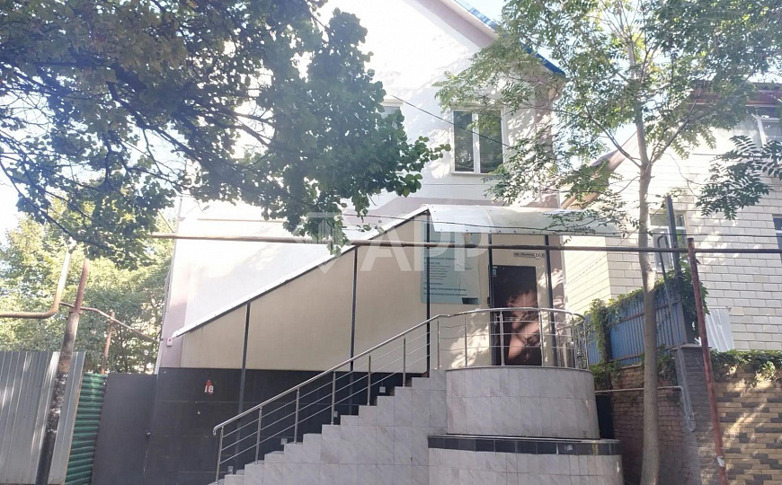 Продам отдельно стоящее здание, 630 м² фото