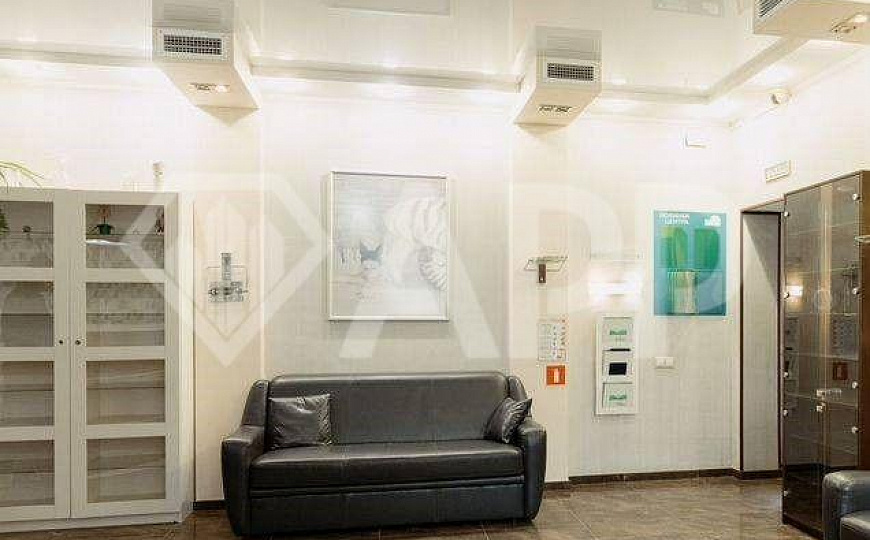 Продам отдельно стоящее здание, 630 м² фото