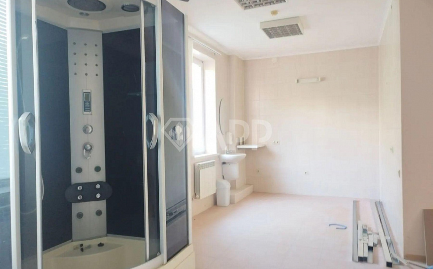Продам отдельно стоящее здание, 630 м² фото