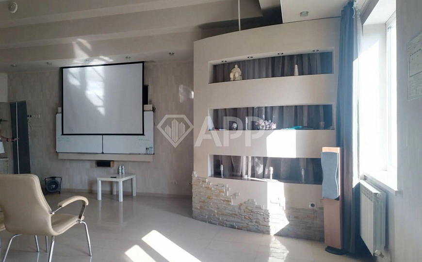 Продам отдельно стоящее здание, 630 м² фото