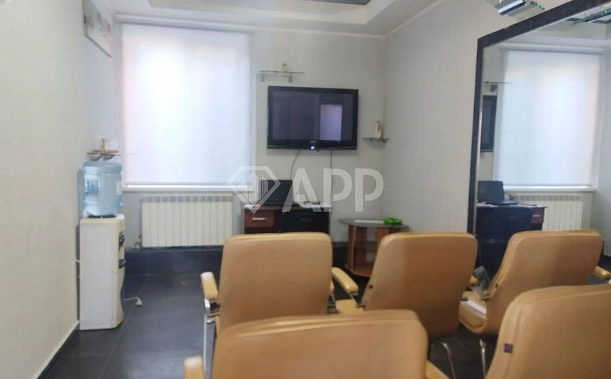 Продам отдельно стоящее здание, 630 м² фото